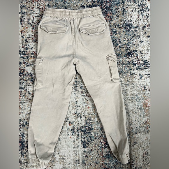 Kid Forever 21 Tan Cargo Pants - Picture 7 of 7